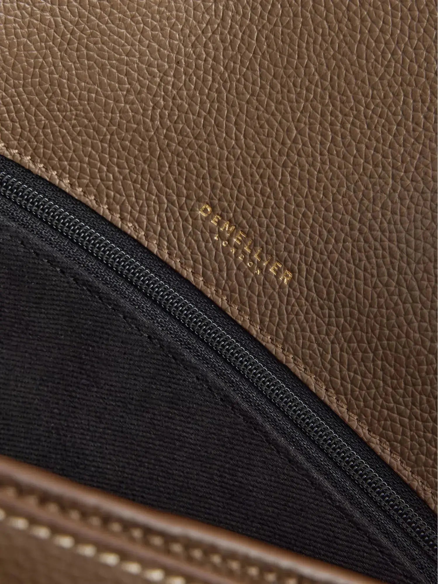 Women's The Vancouver Leather Cross-Body Bag DeMellier